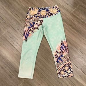calia by carrie underwood crop leggings